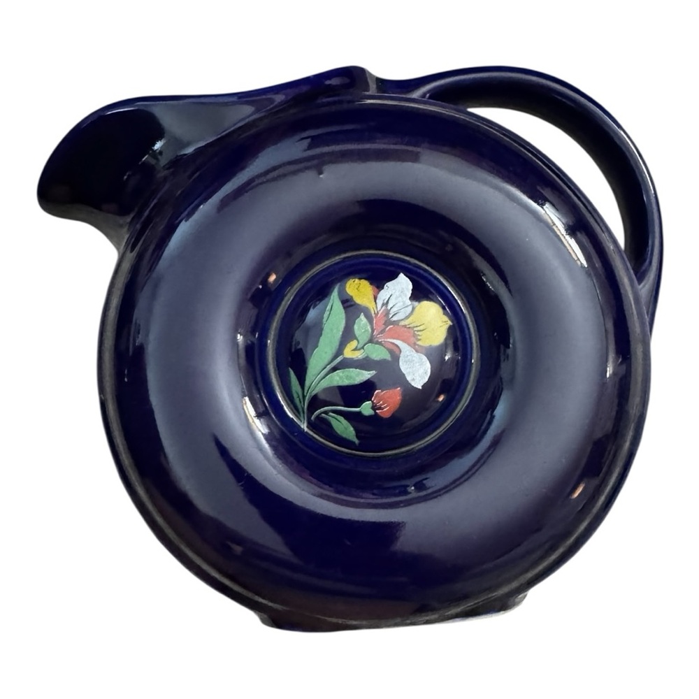 Vintage Hall China “Blue Blossom” Donut Jug - Picture 2 of 7